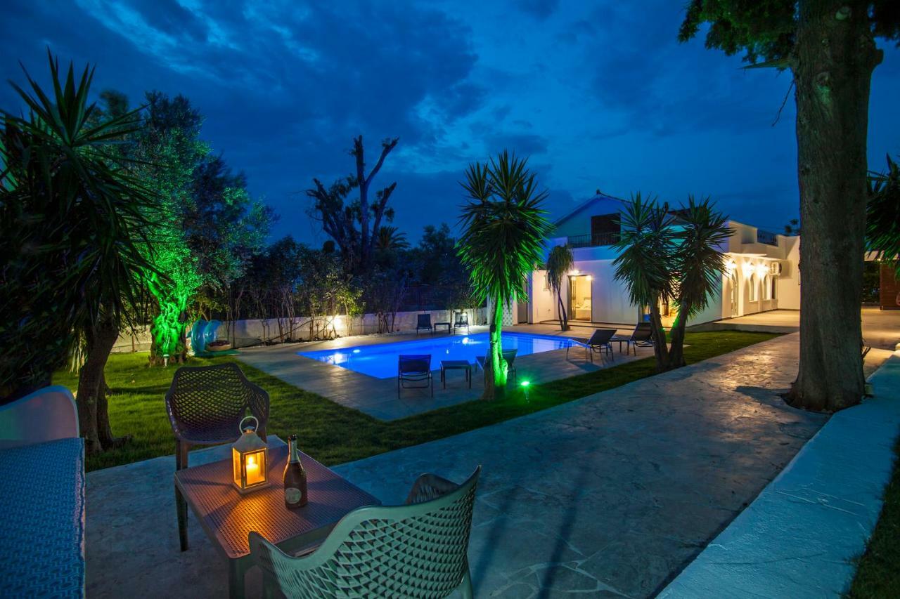 Bella Foresta Villa II อิกเซีย ภายนอก รูปภาพ